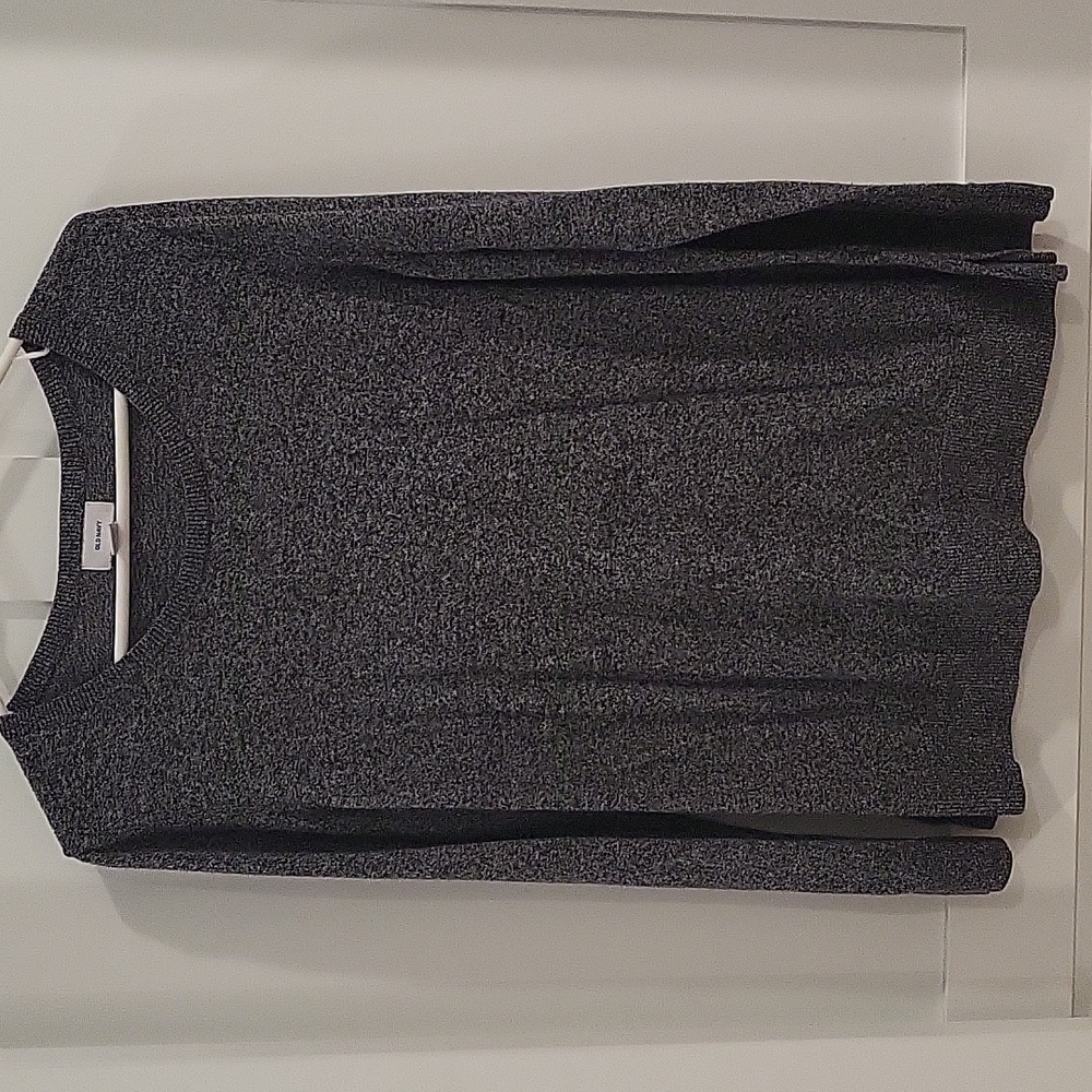 Old Navy Gray Sweater